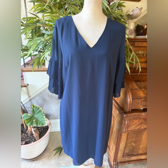 Sam Edelman ladies navy dress excellent condition, size 10 fully line - Picture 5 of 12